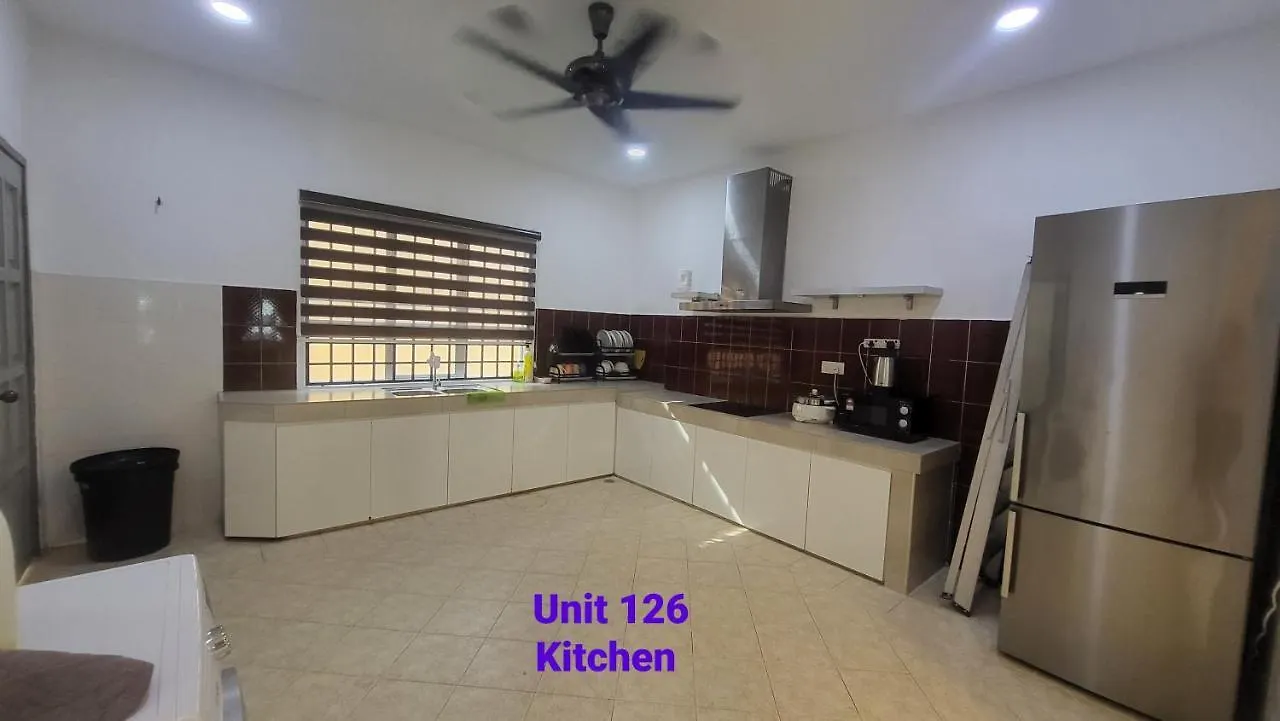 בית נופש Ipoh Family Villa-Spacious Stay For 21 Or 42Pax