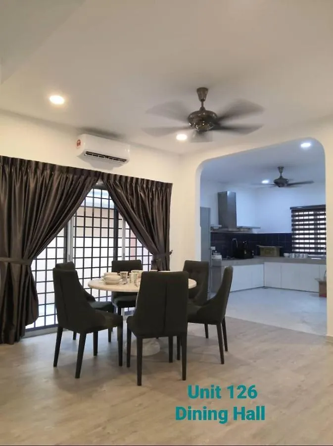 Ipoh Family Villa-Spacious Stay For 21 Or 42Pax 0*,